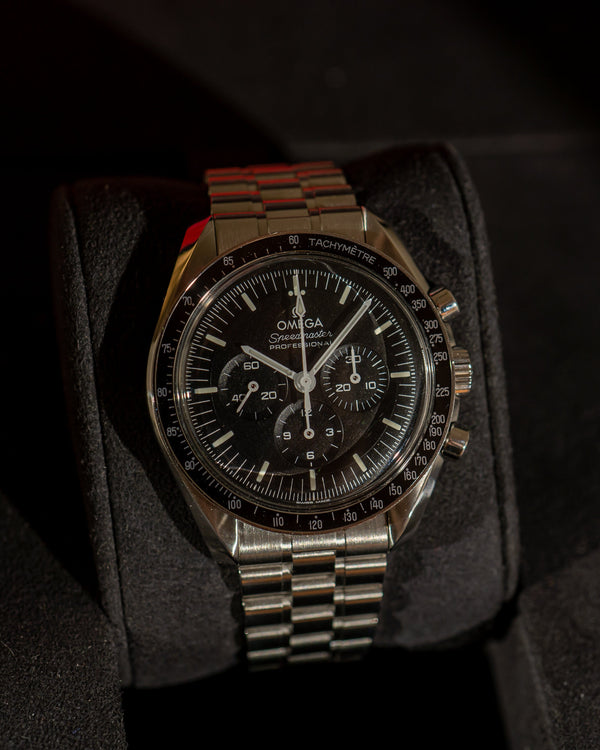Omega Speedmaster Professional Moonwatch 311.30.42.30.01.005 – Box & Papers