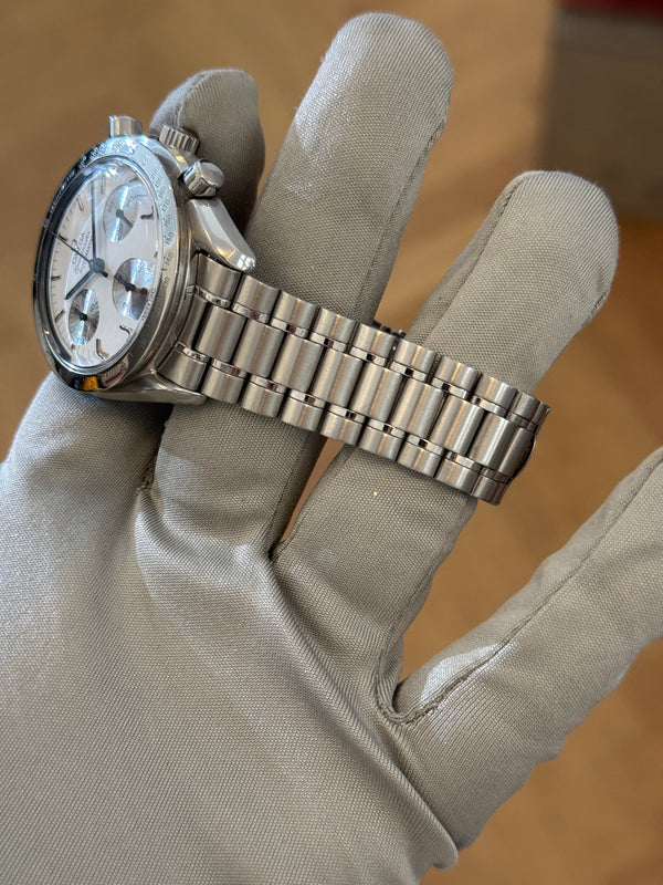 Omega Speedmaster Reduced Albino 175.0032 - White Dial Automatic Chronograph (1999)