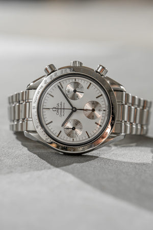 Omega Speedmaster Reduced Albino 175.0032 - White Dial Automatic Chronograph (1999)