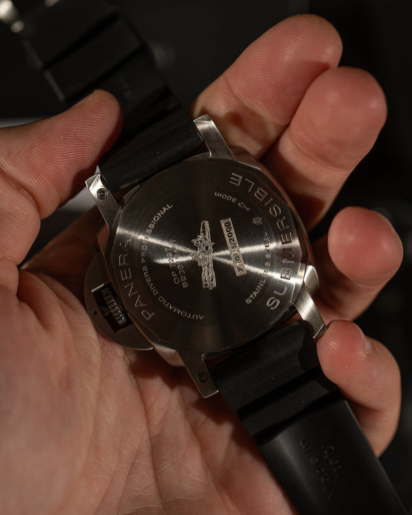 Panerai Luminor Submersible PAM00683 – Full Set (2022)