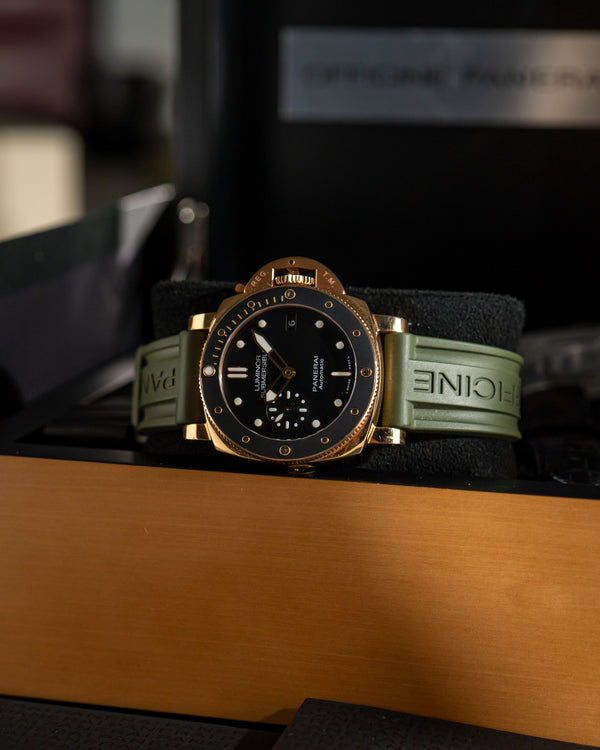 Panerai Luminor Submersible PAM00684 - Full set 2018