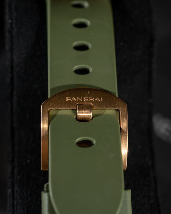 Panerai Luminor Submersible PAM00684 - Full set 2018