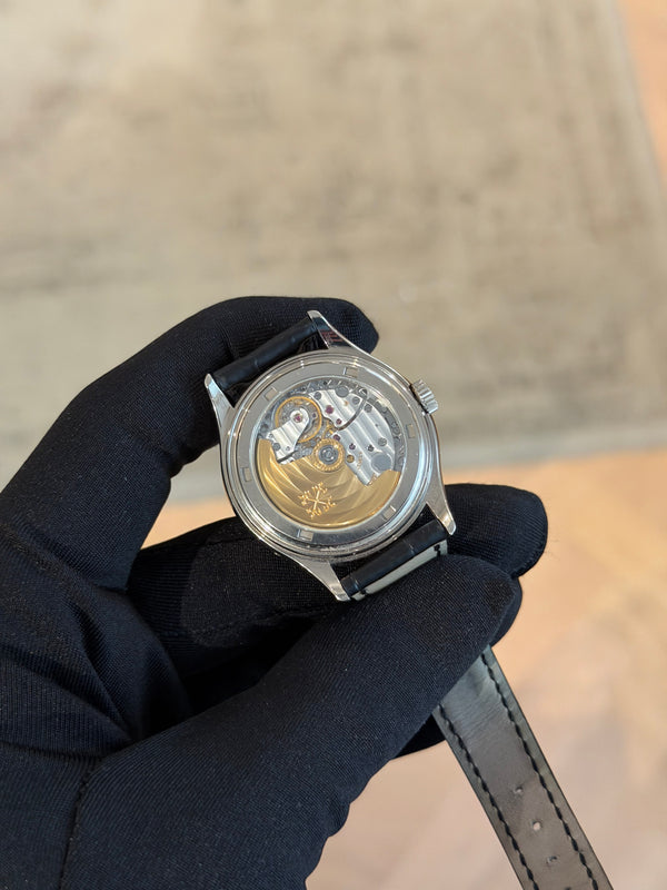 Patek Philippe Watch Annual Calendar 5035G - Black Dial White Gold - Archive Extract (1998)