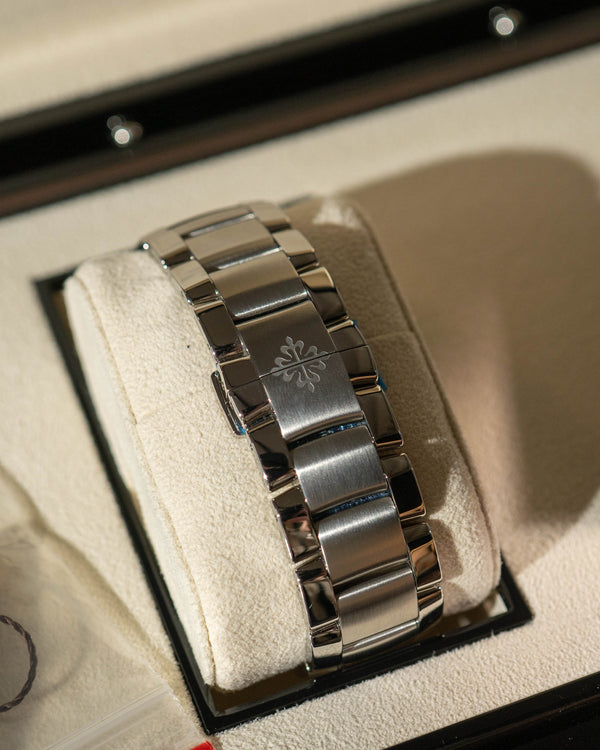 Patek Philippe Annual Calendar Chronograph 5905/1A - Green Dial - Full Set (Like New)