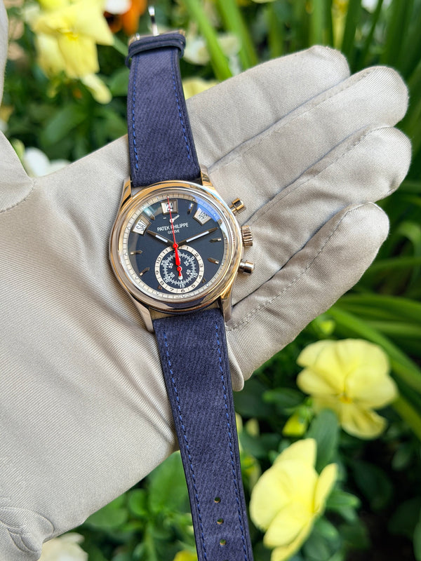 Patek Philippe Annual Calendar Chronograph 5960/01G-001 - Blue Dial White Gold - Full Set (2022)