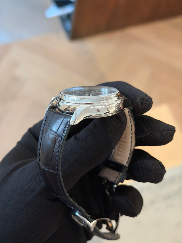 Patek Philippe Watch Annual Calendar Chronograph 5960P-015 - Platinum Blue Dial - Full Set (2010)