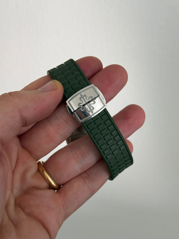 Patek Philippe Watch Aquanaut 5064A - Black Dial - Box & 2 Straps - ca. 2003