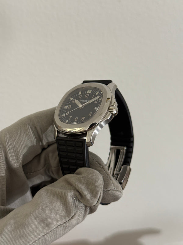 Patek Philippe Watch Aquanaut 5064A - Mid-Size Quartz - Watch Only