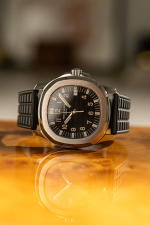 Patek Philippe Watch Aquanaut 5064A - Mid-Size Quartz - Watch Only
