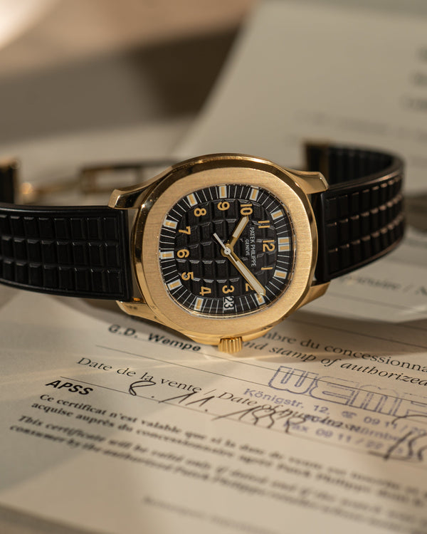 Patek Philippe Aquanaut 5065J - Tritium Dial - Full Set - German Delivery 1999.