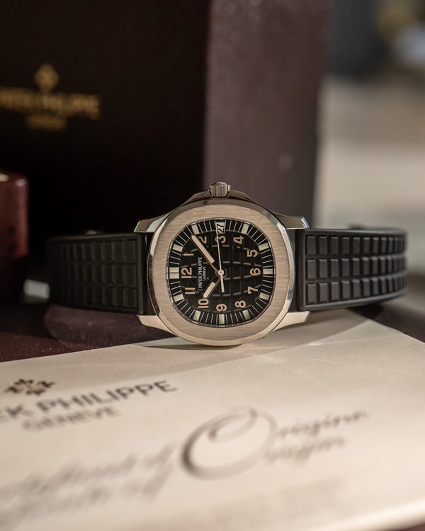 Patek Philippe Aquanaut 5066A - Full Set (2005)