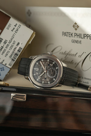 Patek Philippe Watch Aquanaut Travel Time 5164A - Black Embossed Dial - Full Set - 2018