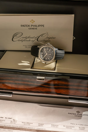 Patek Philippe Watch Aquanaut Travel Time 5164A - Black Embossed Dial - Full Set, Serviced 2024 - 2013