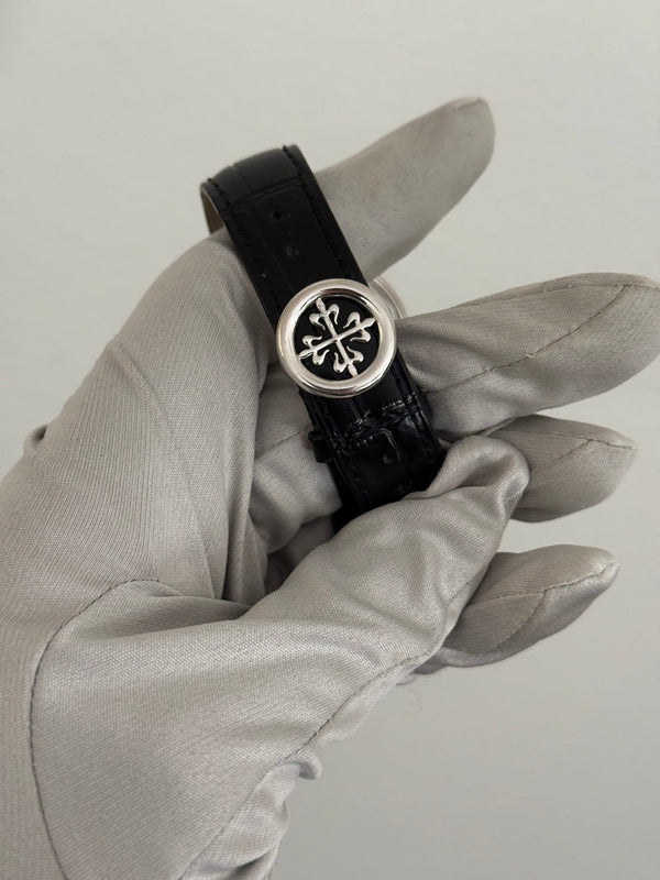 Patek Philippe Watch Calatrava 6000G - Black Dial - Extract from the Archives - 2005