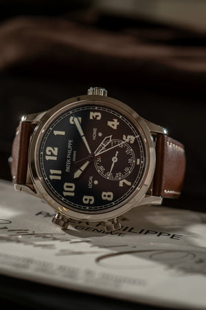 Patek Philippe Calatrava Pilot Travel Time 5524G – Full Set (2017)