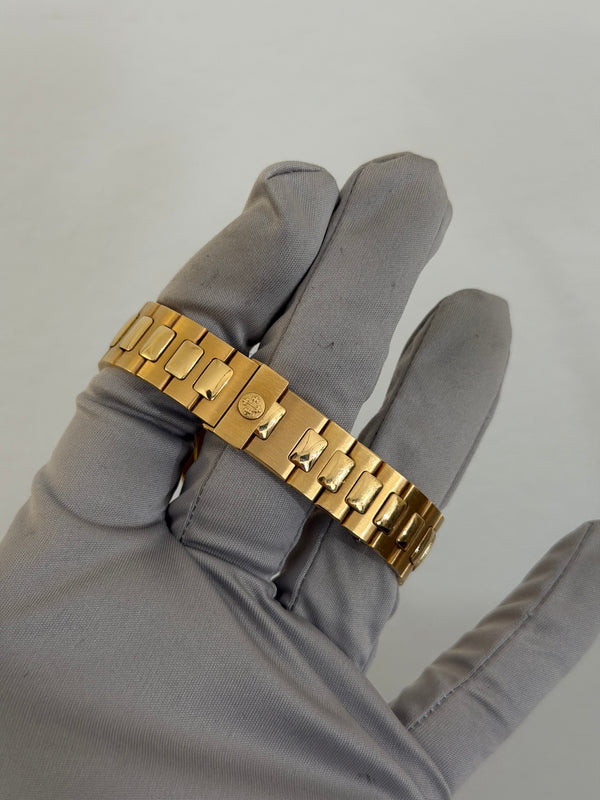 Patek Philippe Watch Nautilus 3800/3 - Yellow Gold - Factory Diamond Bezel & Dial - Box & Extract (1984)
