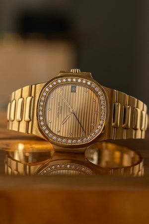 Patek Philippe Watch Nautilus 3800/3 - Yellow Gold - Factory Diamond Bezel & Dial - Box & Extract (1984)