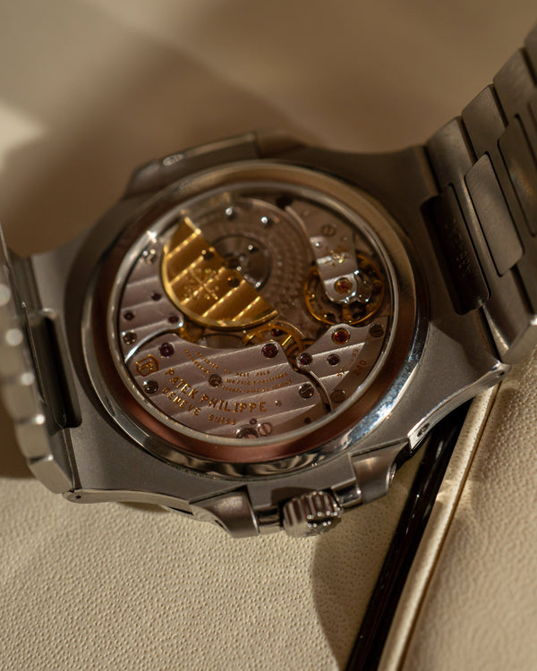 Patek Philippe Nautilus 5712/1A - Full Set (2014)