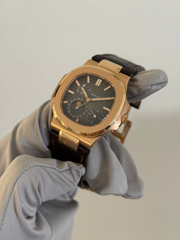Patek Philippe Watch Nautilus 5712R - Rose Gold - Full Set - 2015