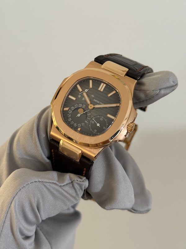 Patek Philippe Watch Nautilus 5712R - Rose Gold - Full Set - 2015