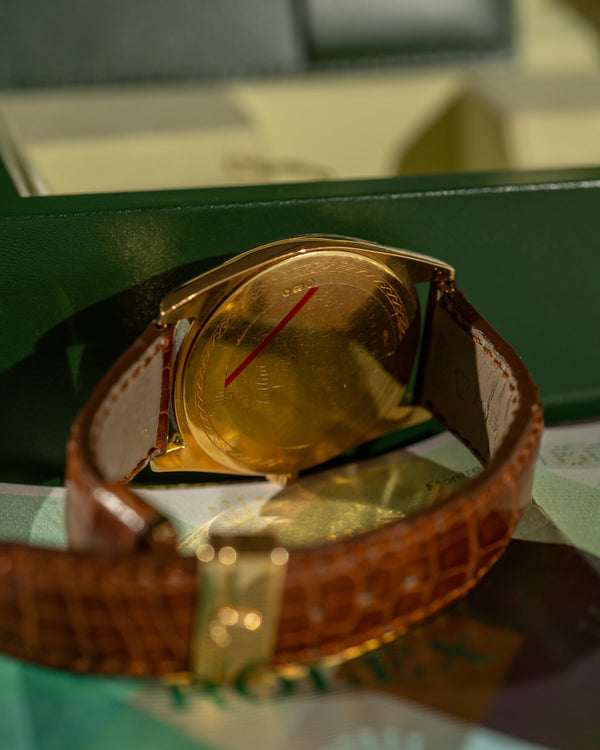 Rolex Cellini 4243/8 - 18k Yellow Gold - Full Set (2013)