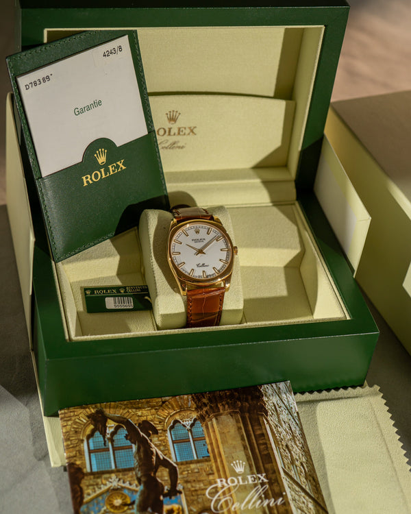 Rolex Cellini 4243/8 - 18k Yellow Gold - Full Set (2013)