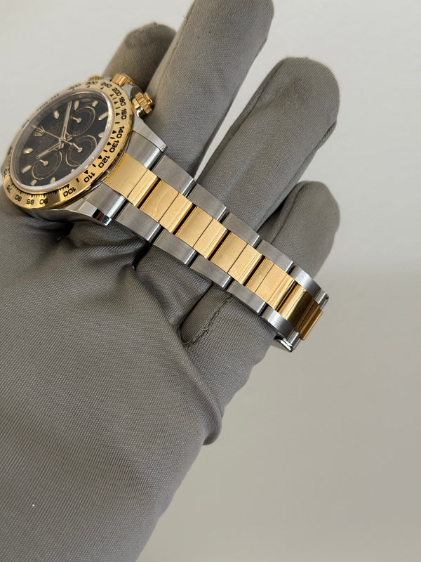 Rolex Watch Cosmograph Daytona 116503 - Steel & Yellow Gold - Black Dial - Full Set - 2020
