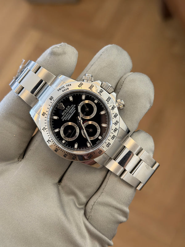 Rolex Cosmograph Daytona 116520 - Black Chromalight Dial - New Old Stock with Stickers (2015)