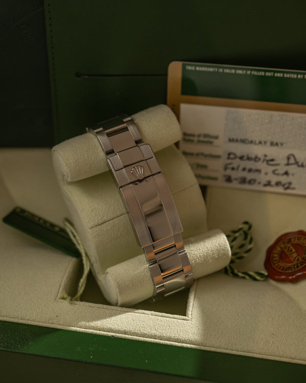 Rolex Cosmograph Daytona 116520 - Black Dial - Full Set (2012)