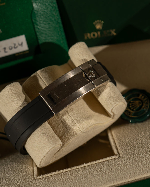 Rolex Cosmograph Daytona 126519LN – “Baby Le Mans” – Full Set (2024)