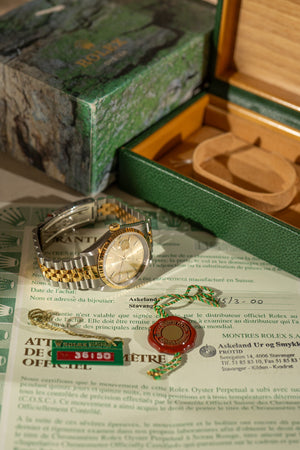 Rolex Datejust 16233 – Champagne Dial – Box & Papers - NOS (2000)