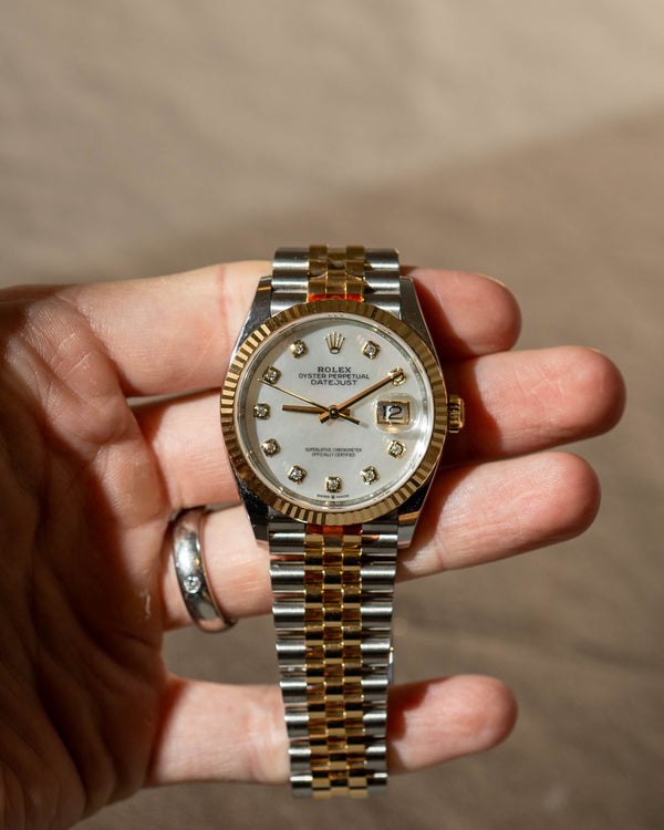 Rolex Datejust 36 126233 - Mother of Pearl Diamond Dial - Full Set (2023)