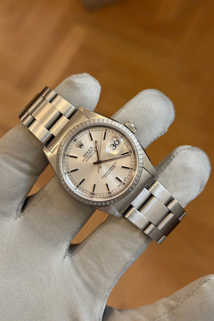 Rolex Datejust 36 16220 - Silver Dial - Engine Turned Bezel - F Serial