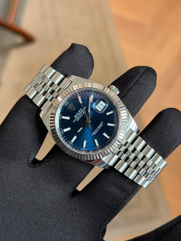 Rolex Watch Datejust 41 126334 - Blue Dial Jubilee - Full Set (2019)