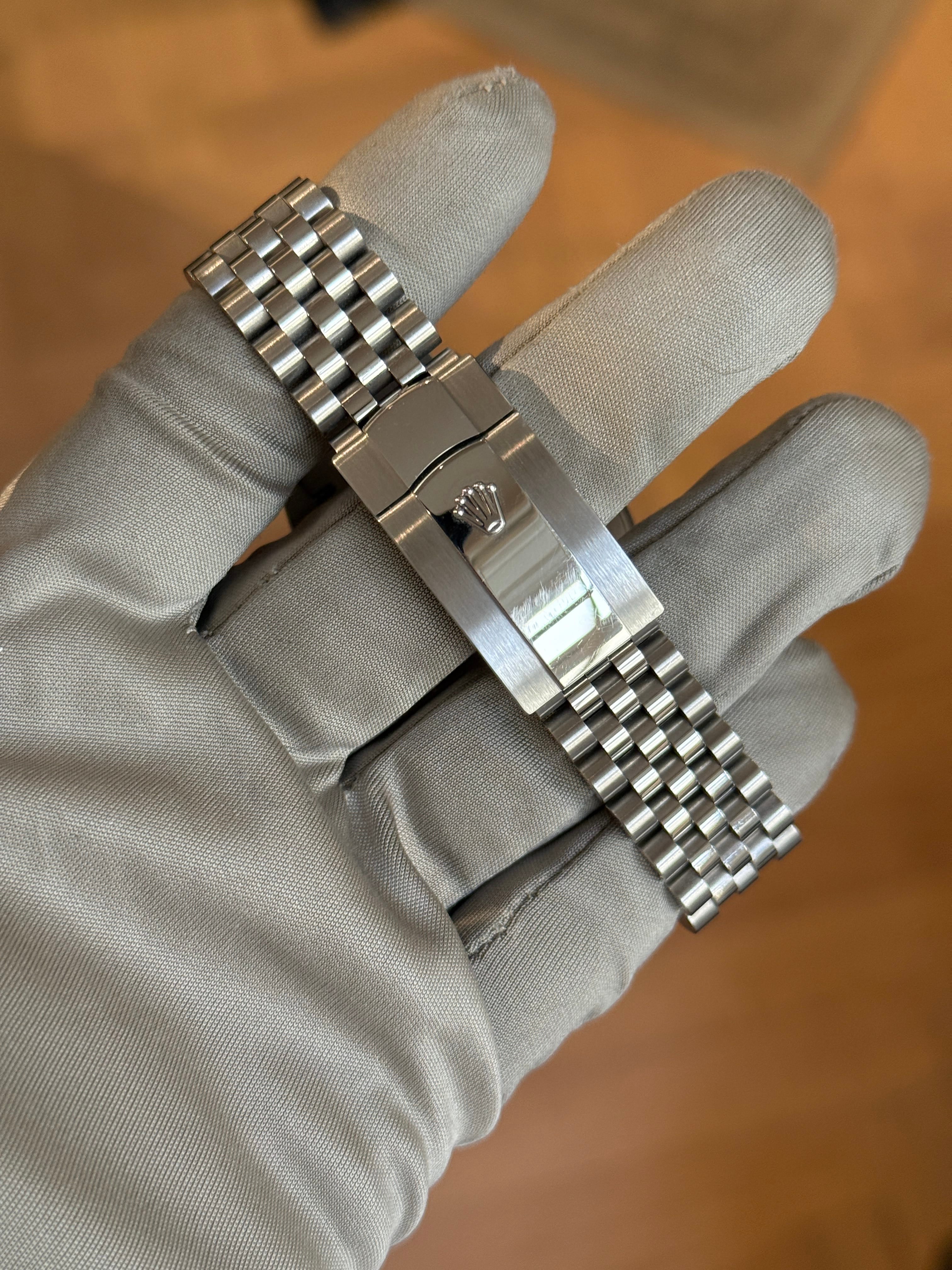 のわ様 Datejust 41 126334 - Wimbledon Dial - Full Set - 2020 – Stories of