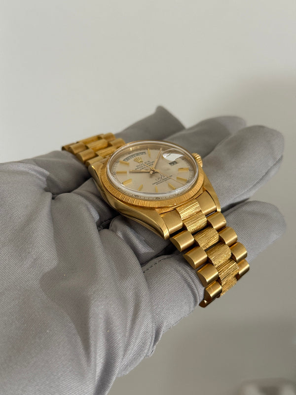 Rolex Watch Day-Date 1807 - Qaboos Dial - Bark Finish - Watch Only (1973)