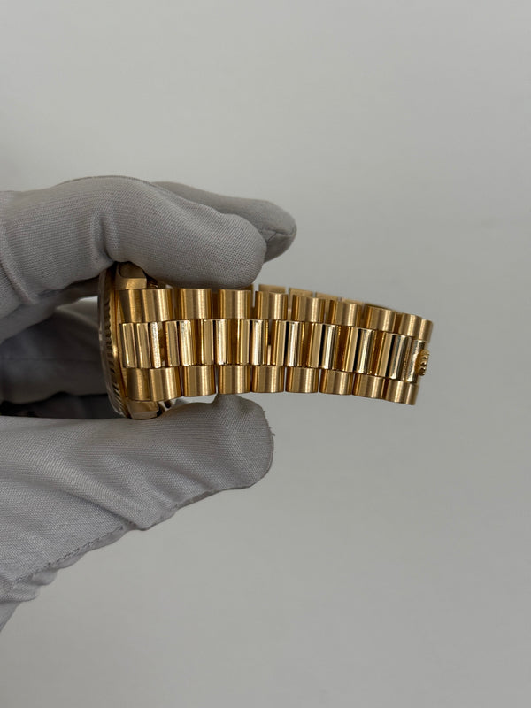 Rolex Watch Day-Date 18238 - Champagne Diamond Dial - Box & Papers (1989)