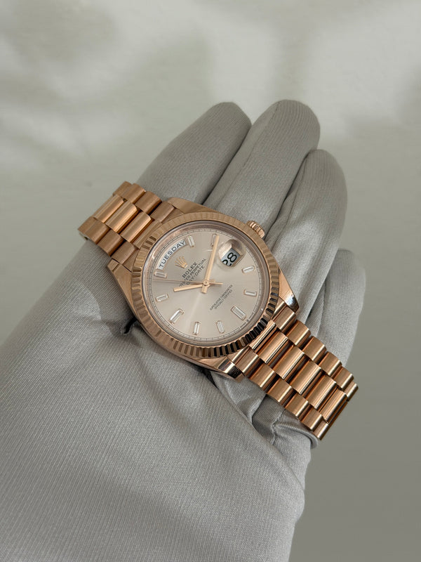 Rolex Watch Day-Date 40 228235 - Rose Gold - Sundust Baguette Dial - Full Set - 2020
