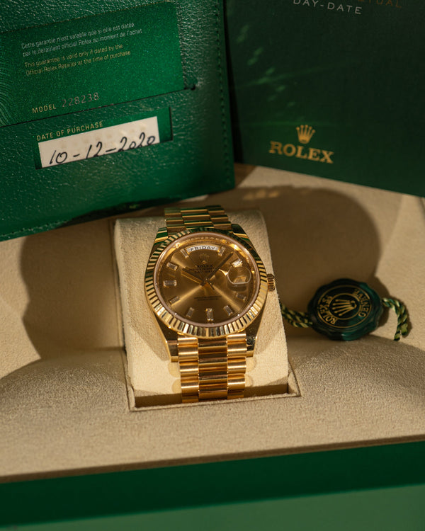 Rolex Day-Date 40 228238 – Champagne Diamond Dial – Full Set (2020)