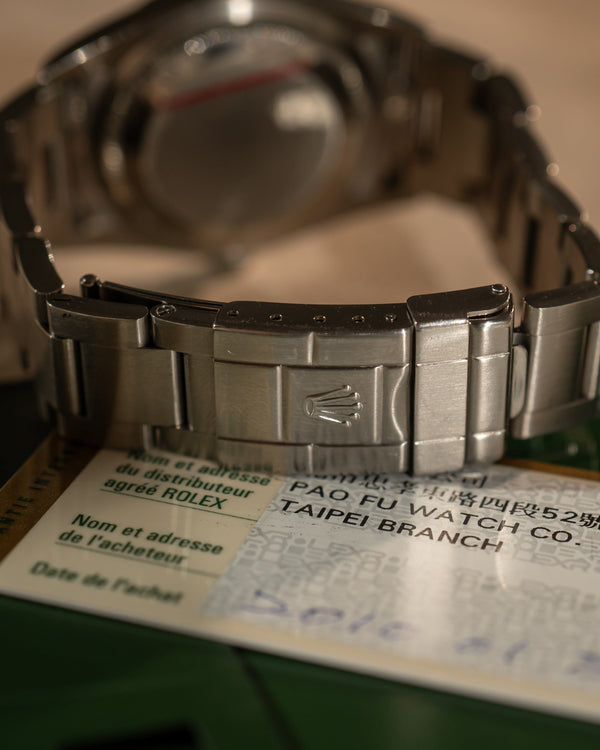 Rolex Explorer 114270 – With papers (2010)