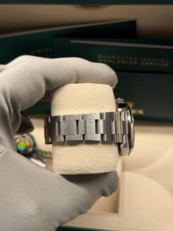 Rolex Explorer 124270 - 36mm - Full Set (2024)