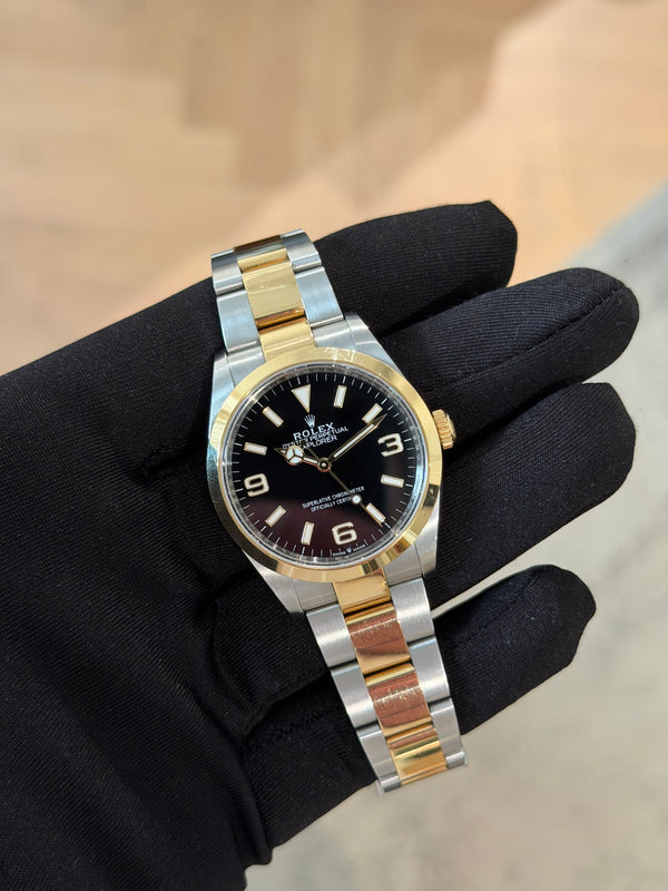 Rolex Explorer 124273 - Two Tone - Full Set 2022