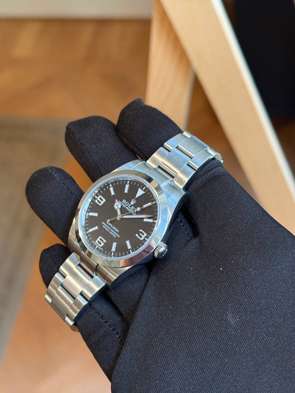 Rolex Watch Explorer 39 214270 - Black Dial Lumed Numerals - Full Set - 2020