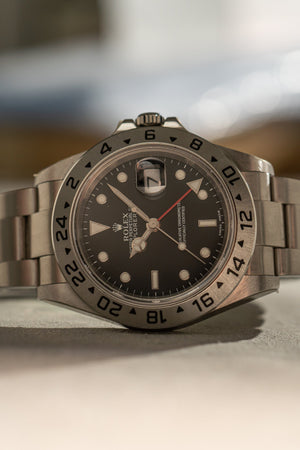 Rolex Explorer II 16570 - Black Dial - New Old Stock (ca. 2002)