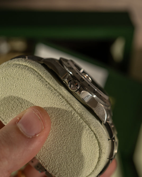 Rolex Explorer II 16570 – Box & Papers (2006)