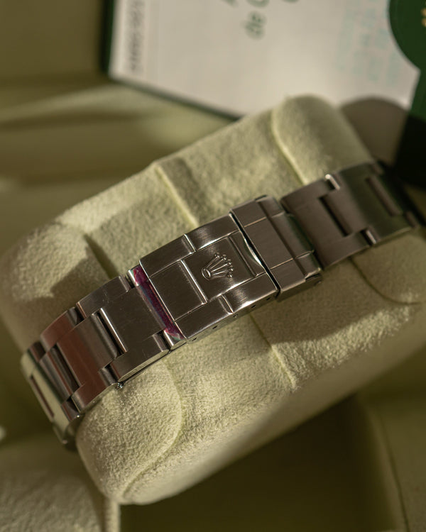 Rolex Explorer II 16570 – Box & Papers (2006)