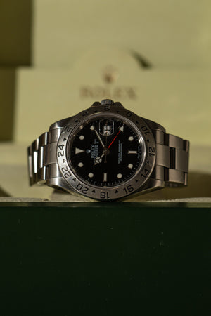 Rolex Explorer II 16570 – Caliber 3186 (Z-serial)