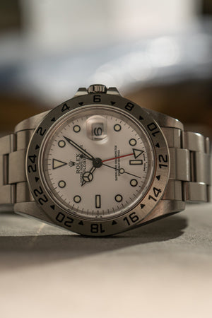 Rolex Explorer II 16570 - Polar Dial - New Old Stock (ca. 2001)