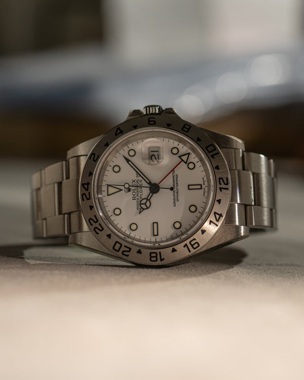 Rolex Explorer II 16570 - Polar Dial - New Old Stock (ca. 2001)
