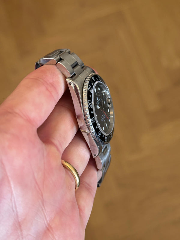 Rolex Watch GMT-Master 16700 - Black Bezel - Full Set (1998)
